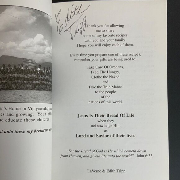 From Edith Tripps Kitchen Recipes Cookbook Paperback 1998 Signed - Picture 3 of 9